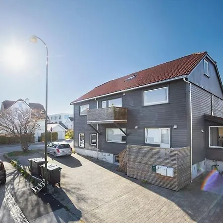 Practical Near Center Appartement